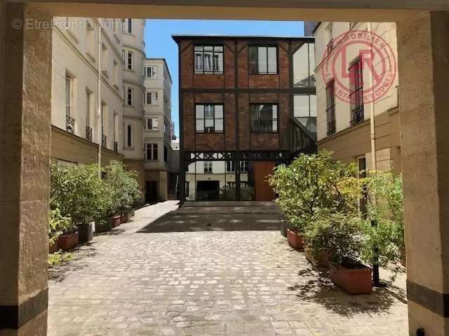 Appartement à PARIS-3E