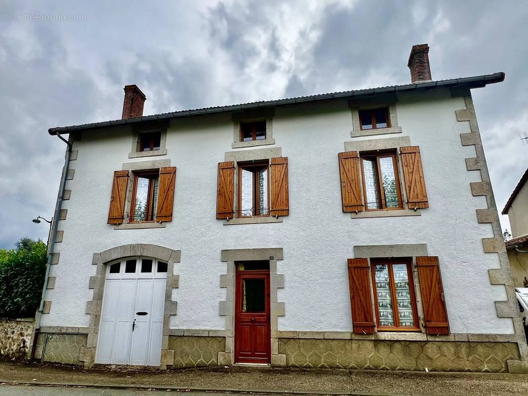 Maison à NOUIC