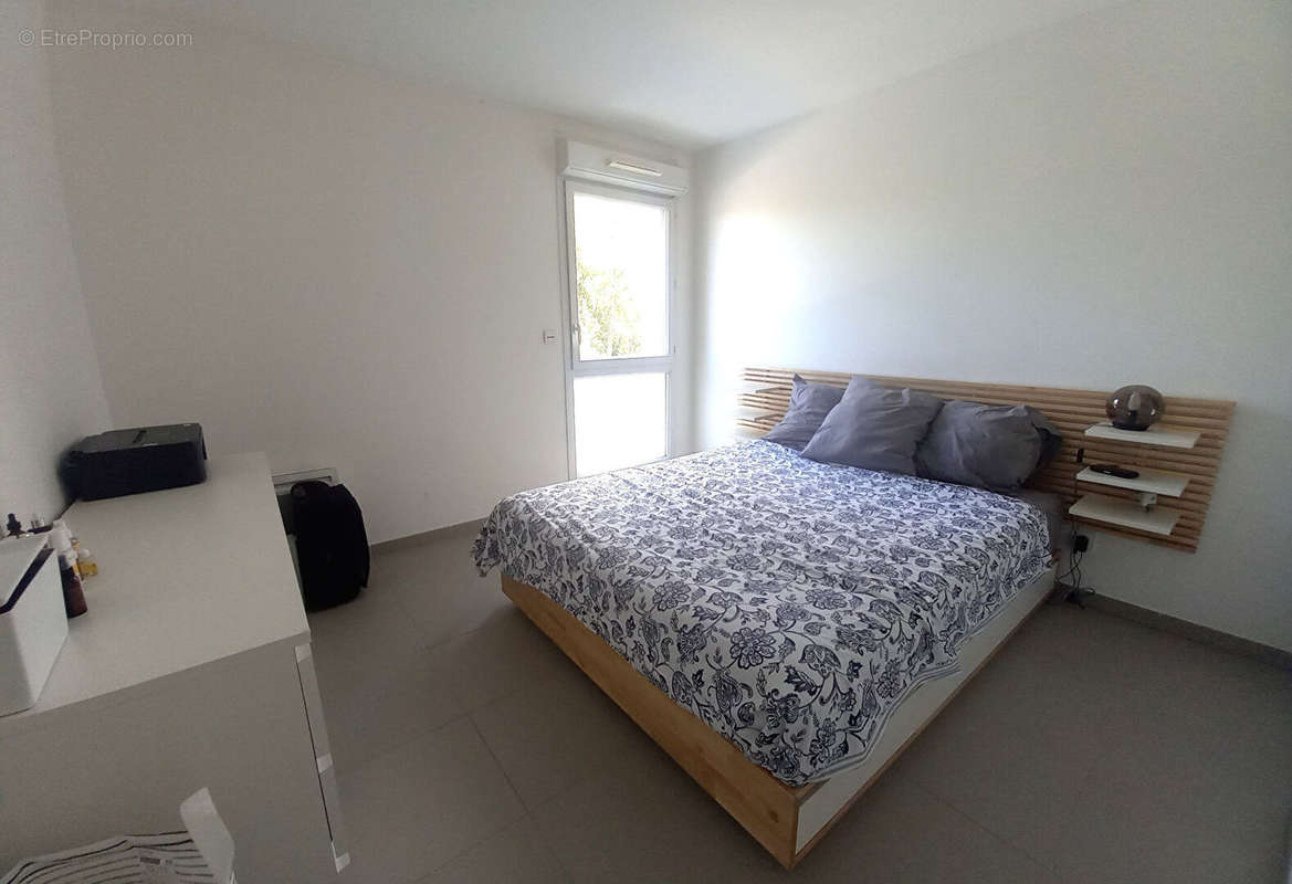 Appartement à MARSEILLE-11E