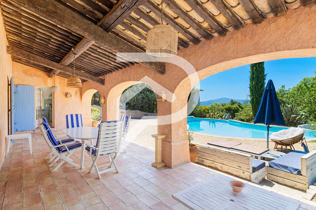 Photo 3 - Maison à GRIMAUD