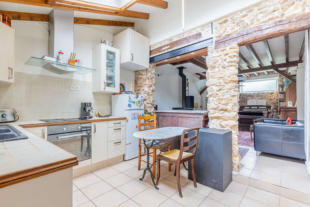 Appartement à VERRIERES-LE-BUISSON