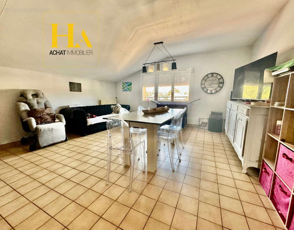 Appartement à MONTELIMAR