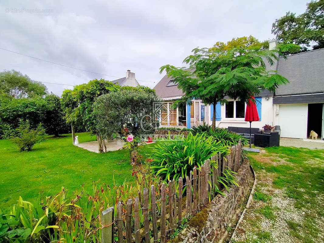 Maison à LE TOUR-DU-PARC