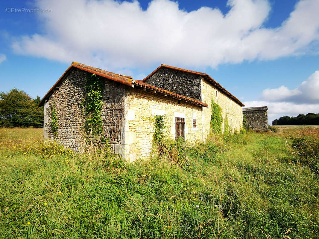 Maison à BLANZAY