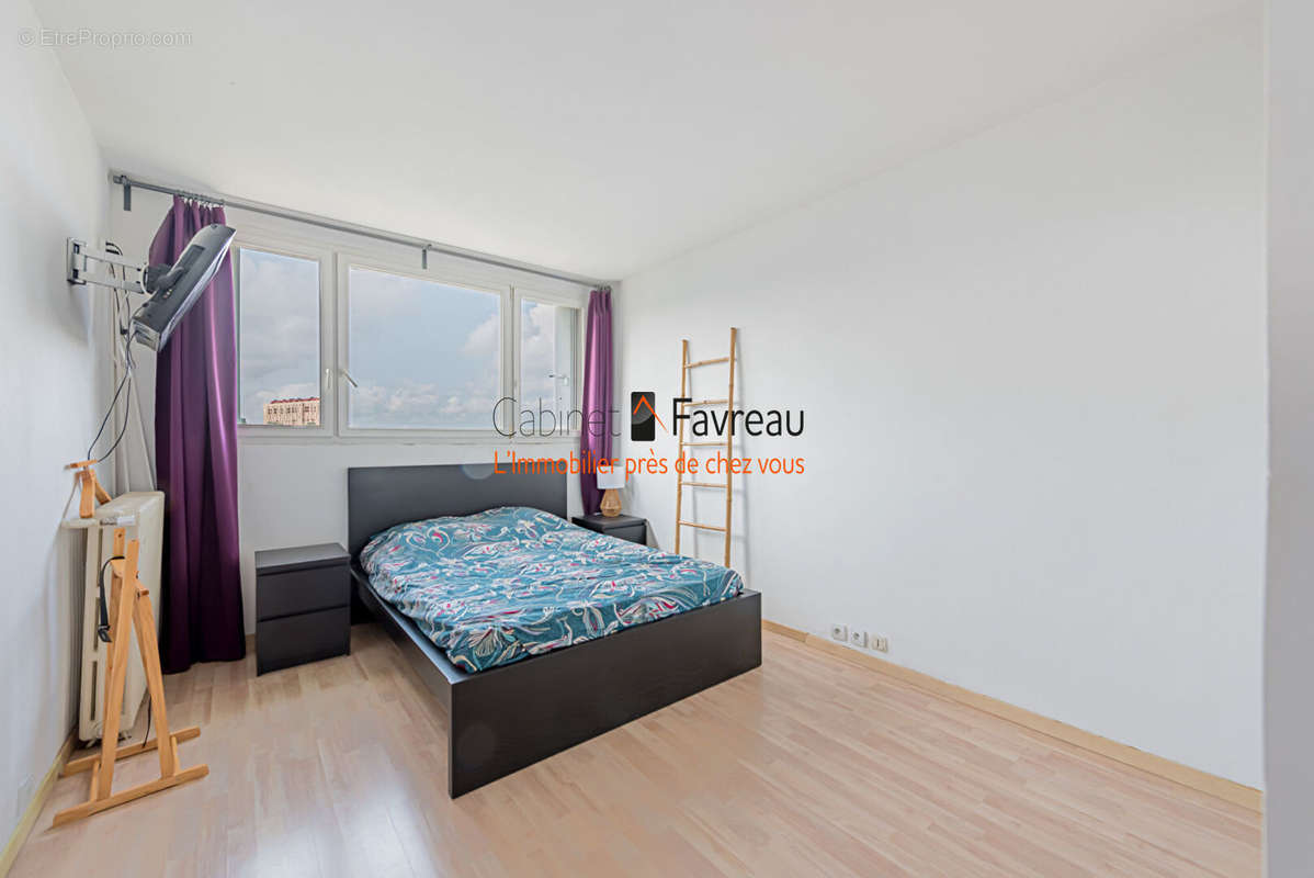 Appartement à FRESNES