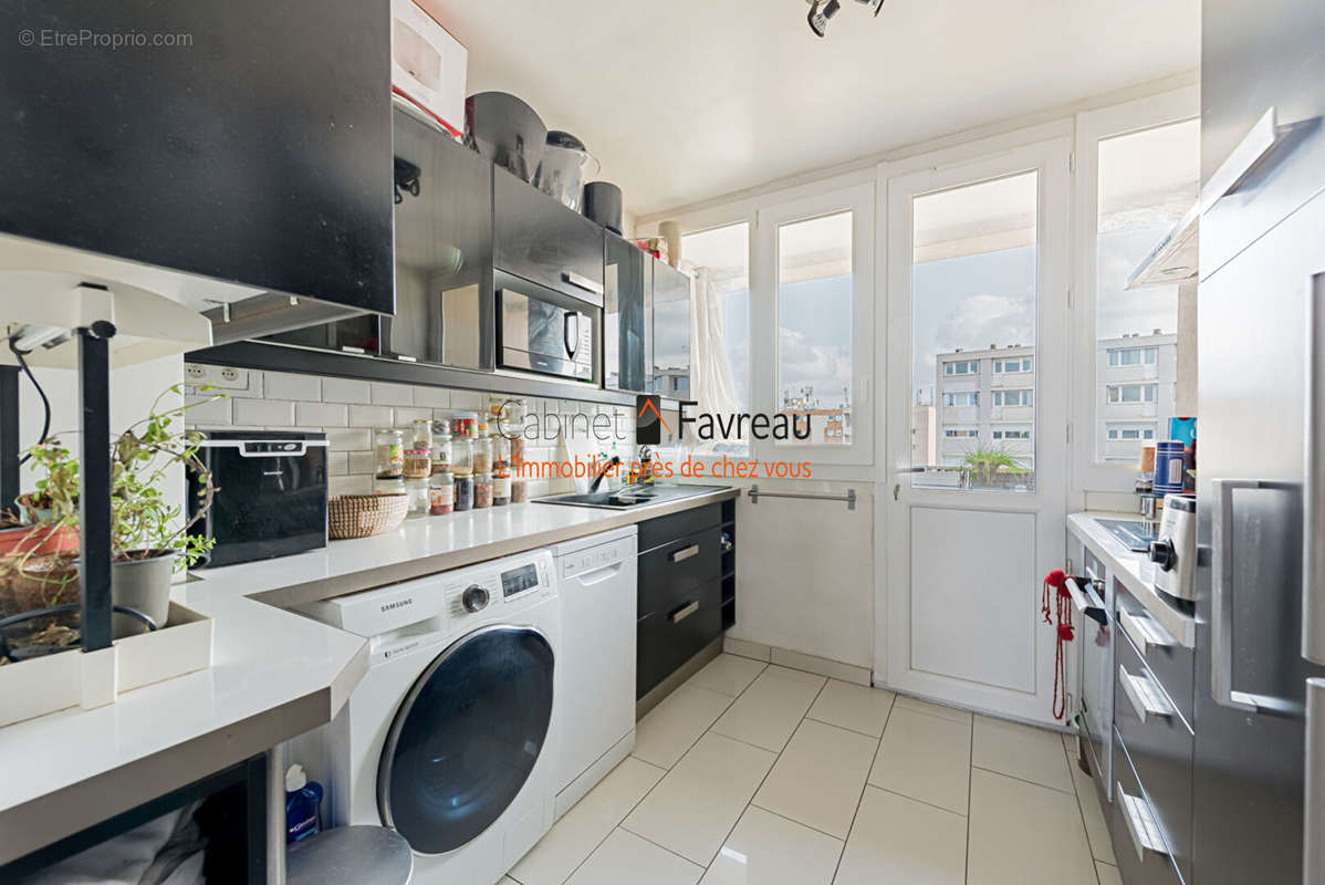 Appartement à FRESNES