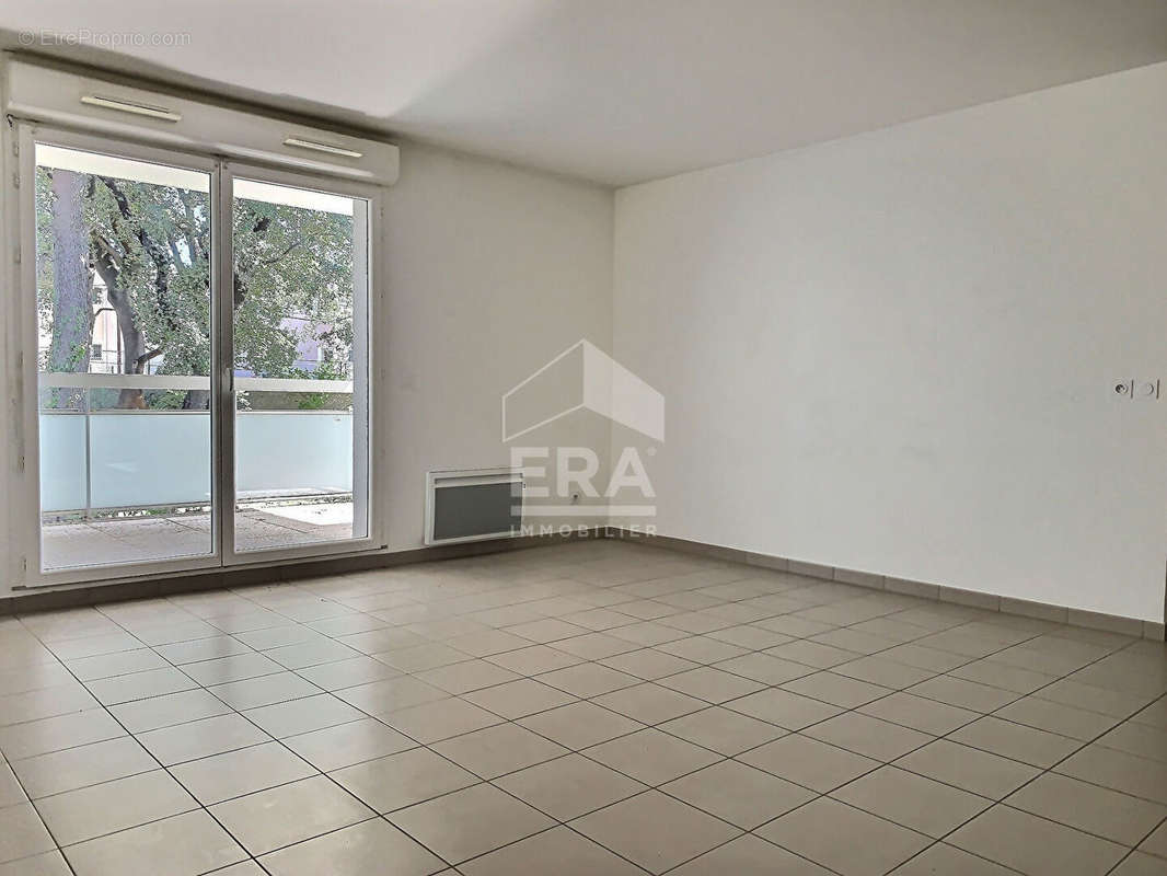 Appartement à MARSEILLE-13E