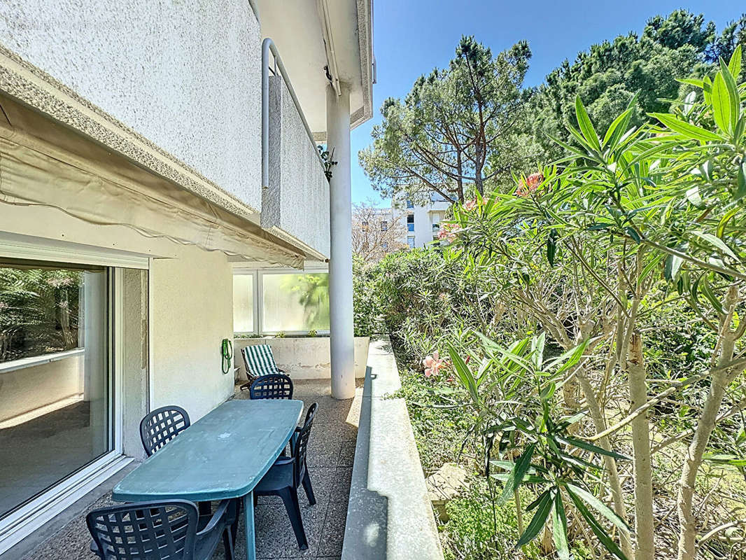 Appartement à MARSEILLE-8E