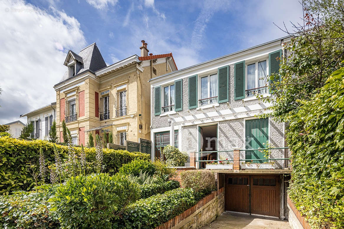 Maison à ASNIERES-SUR-SEINE