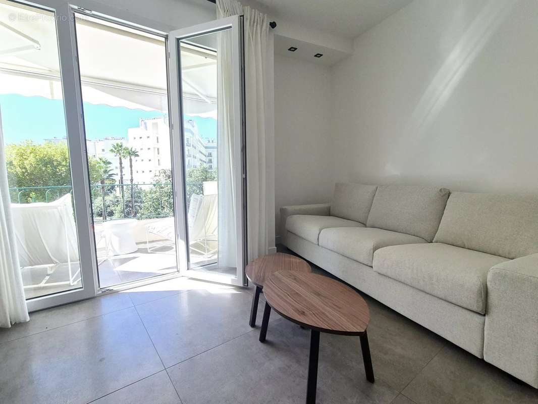 Appartement à CANNES