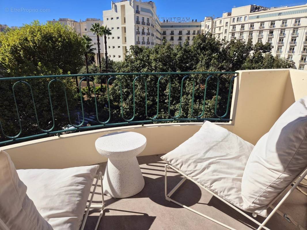 Appartement à CANNES