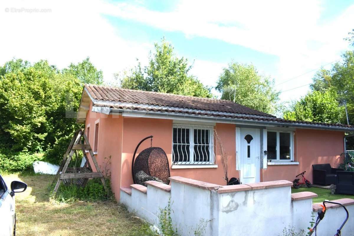 Maison à AUBIN