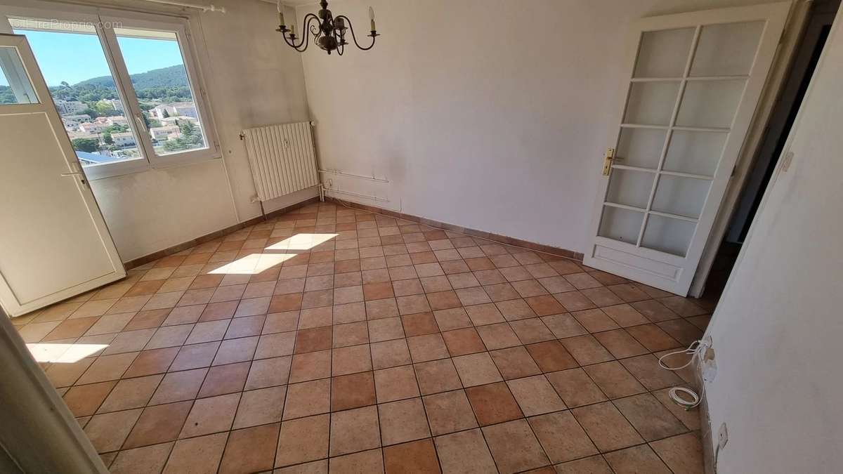 Appartement à DRAGUIGNAN