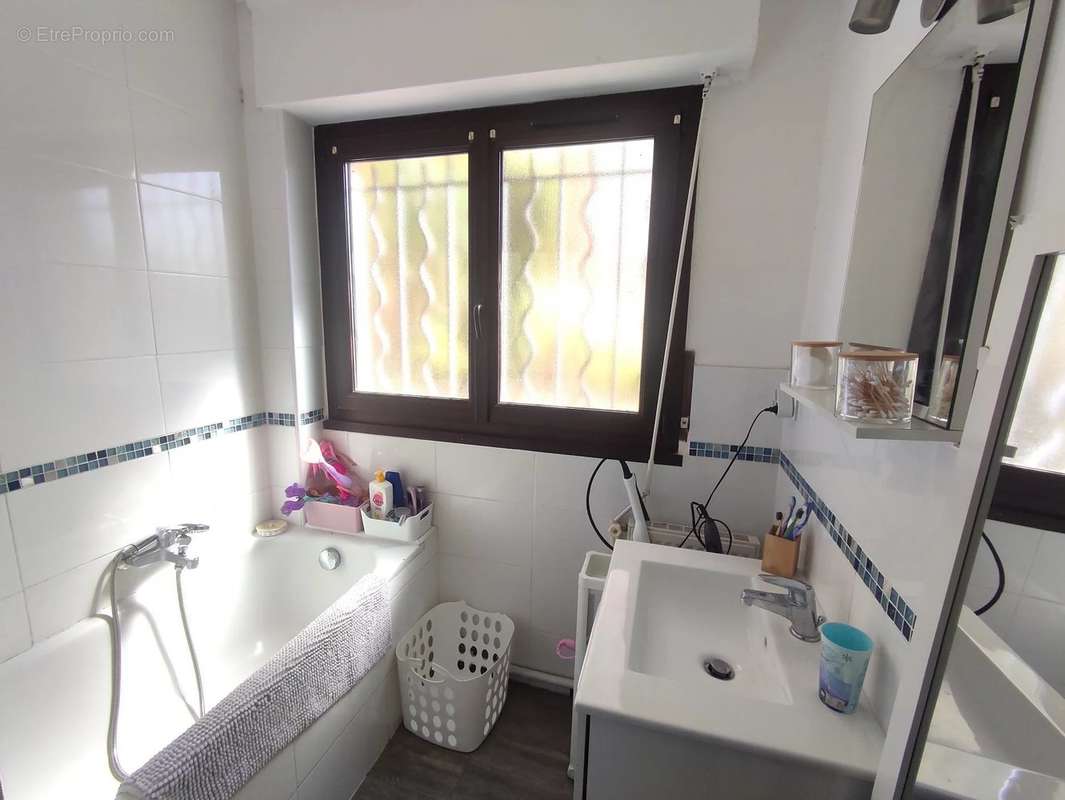 Appartement à MARSEILLE-13E