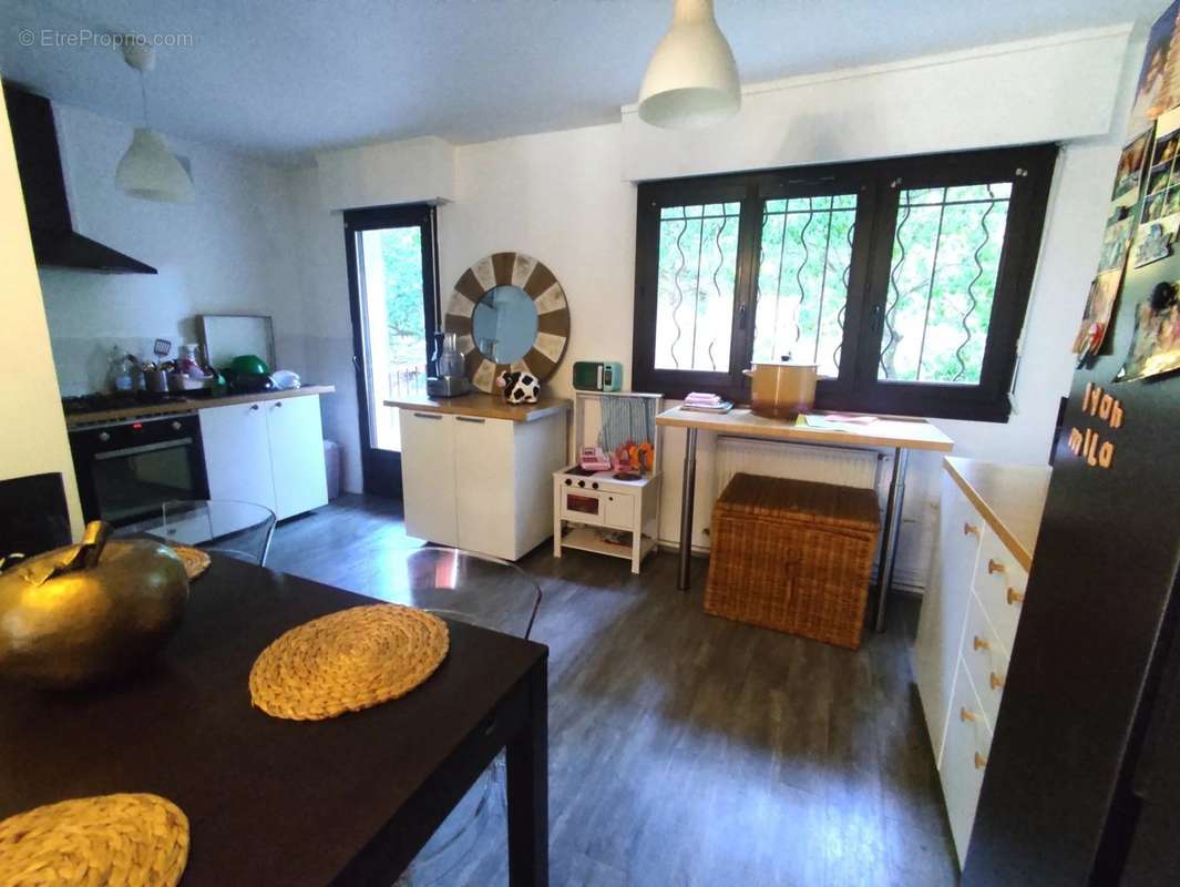 Appartement à MARSEILLE-13E