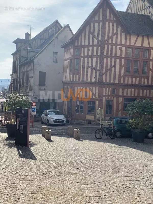 Appartement à JOIGNY