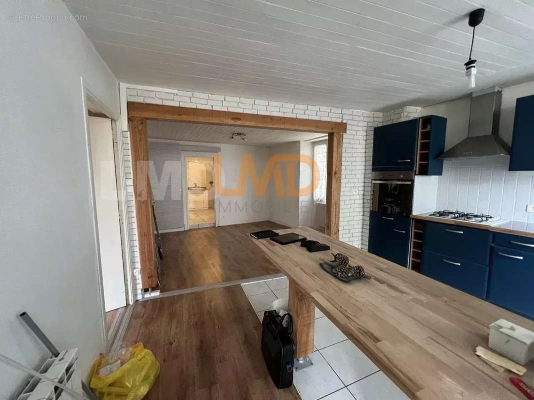 Appartement à FIRMI