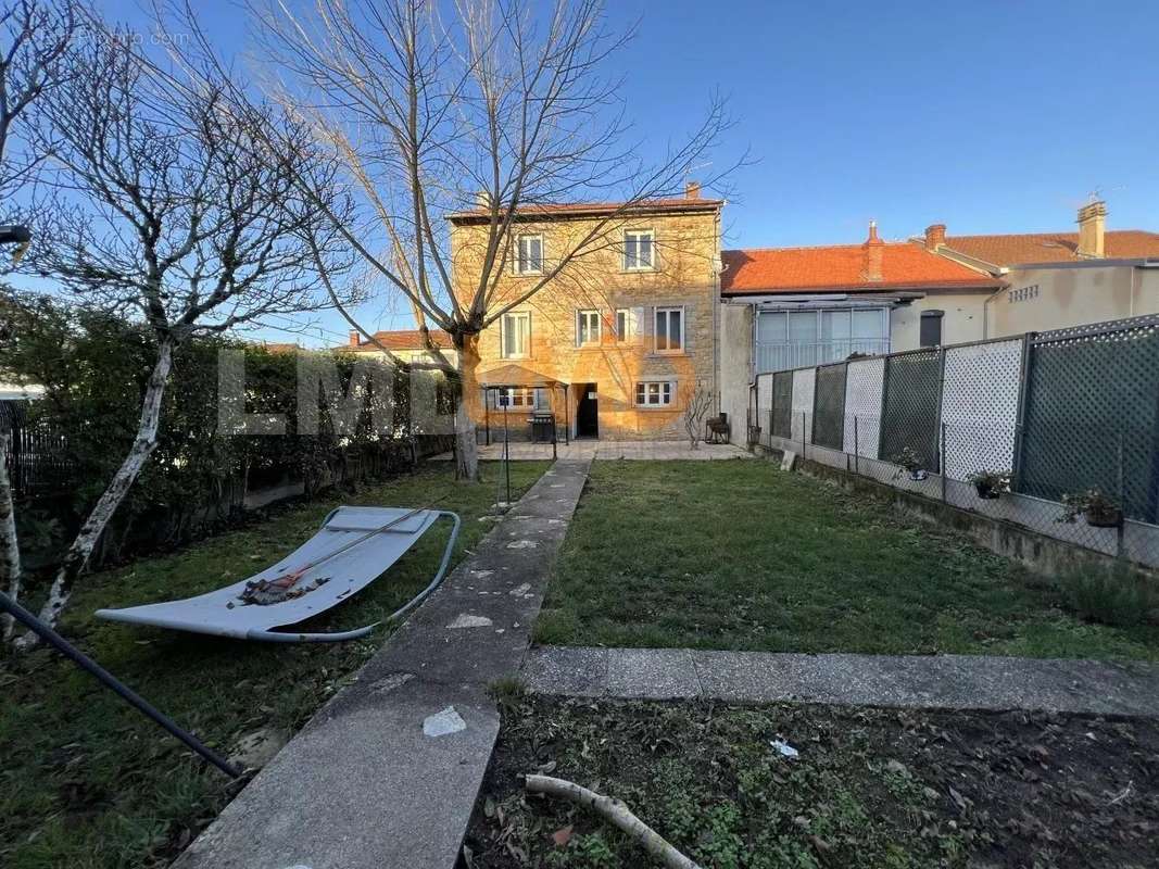 Maison à CAPDENAC-GARE