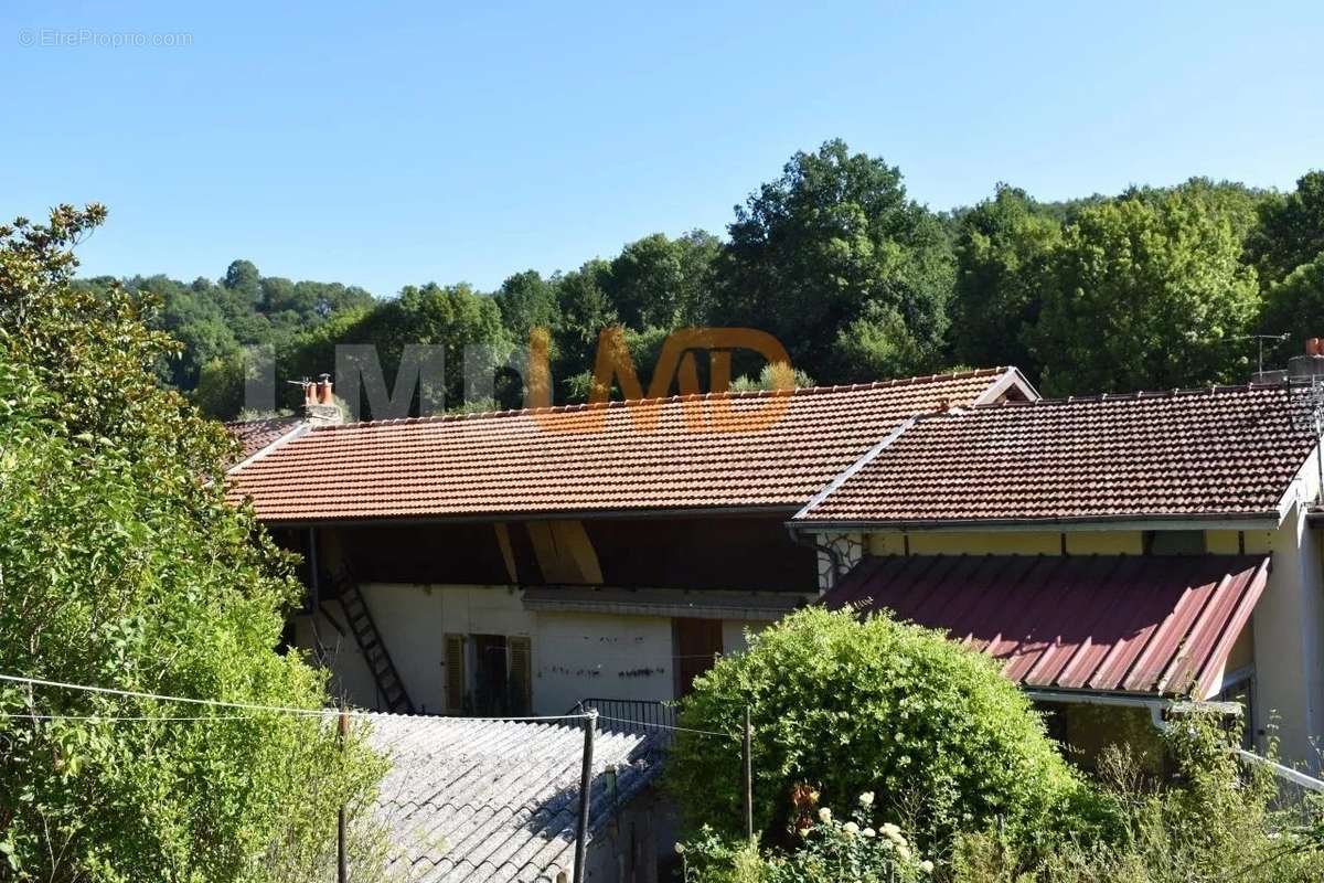 Maison à AUBIN