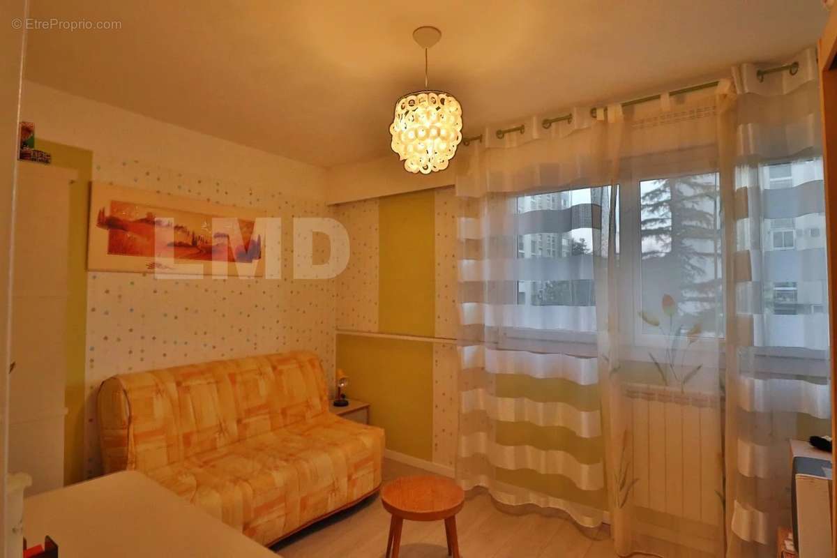 Appartement à MARSEILLE-11E