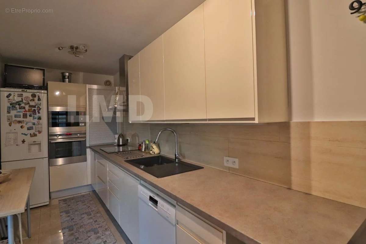 Appartement à MARSEILLE-11E