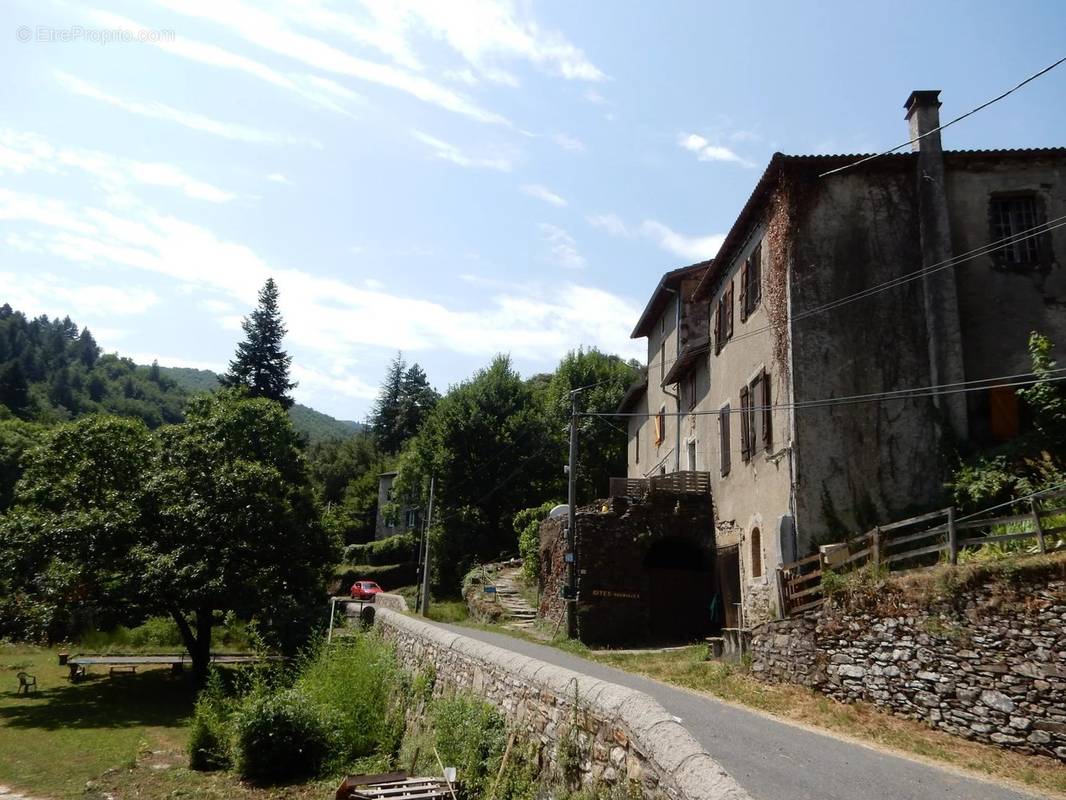 Maison à SAINT-ANDRE-DE-VALBORGNE