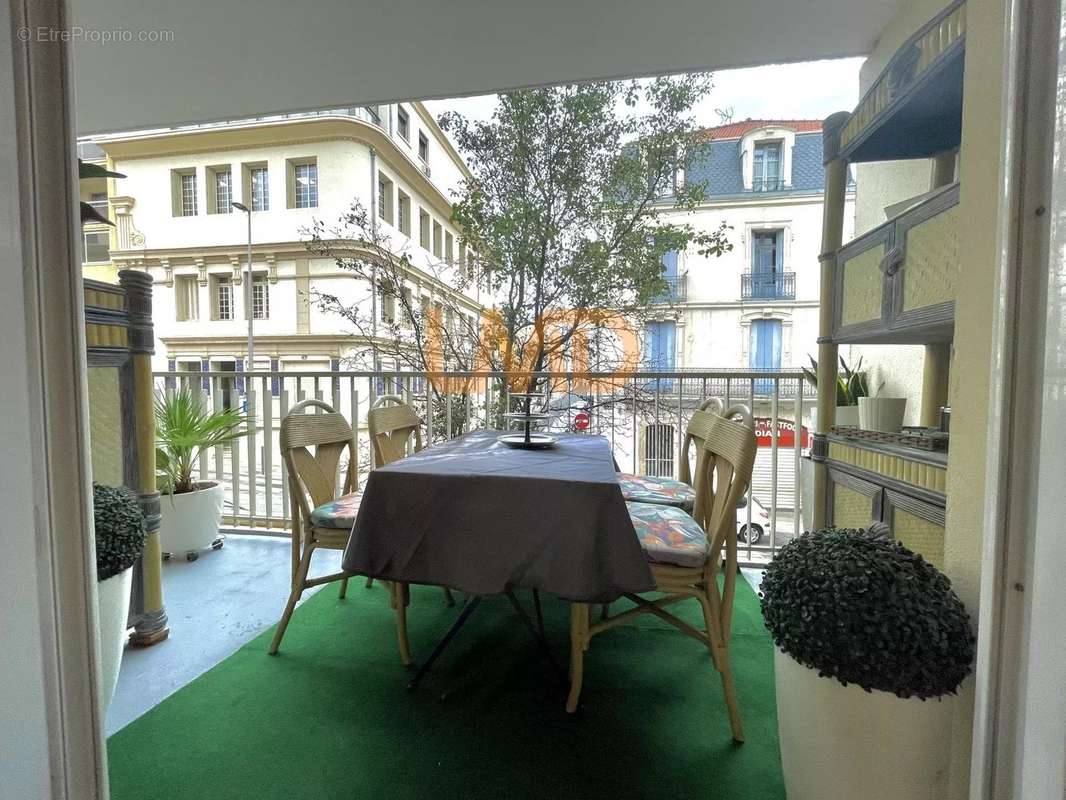 Appartement à BEZIERS