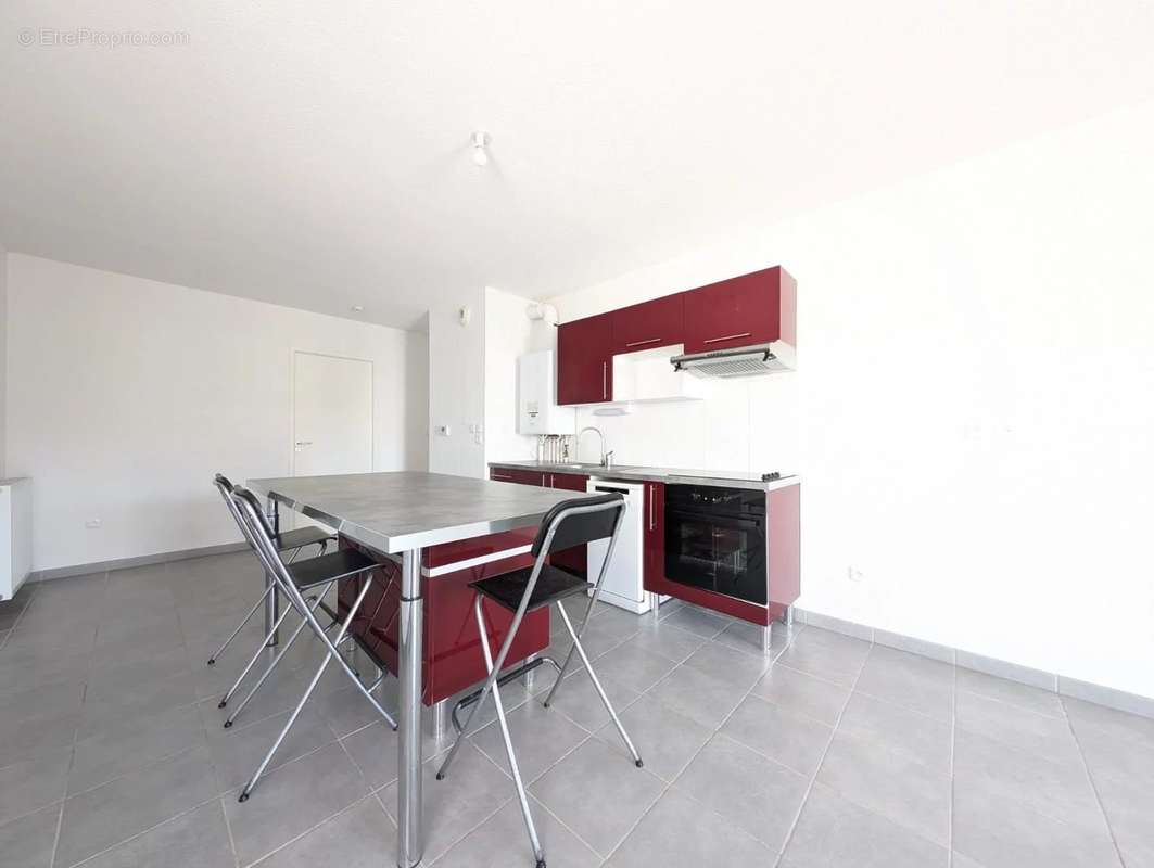 Appartement à SAINT-GENIES-BELLEVUE