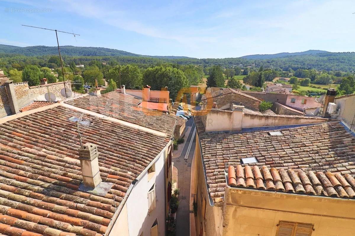 Appartement à CAMPS-LA-SOURCE