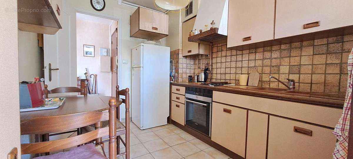 Appartement à MARSEILLE-12E