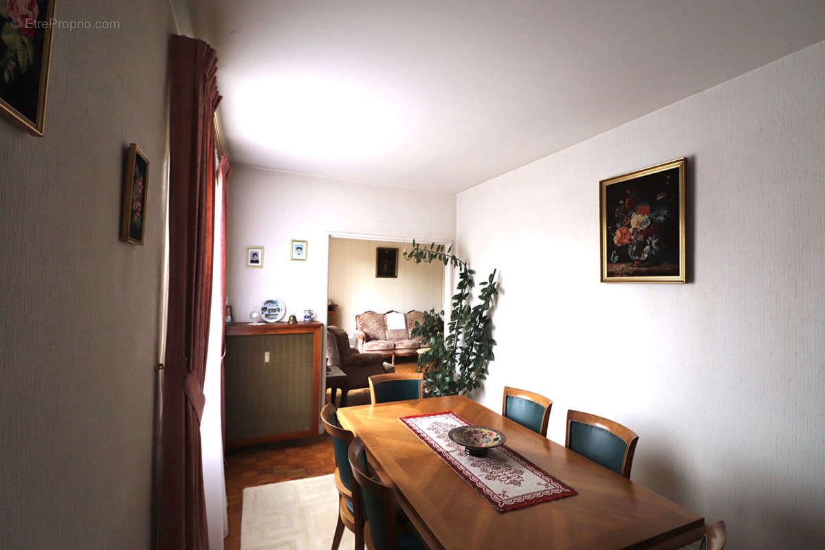 Appartement à COMPIEGNE