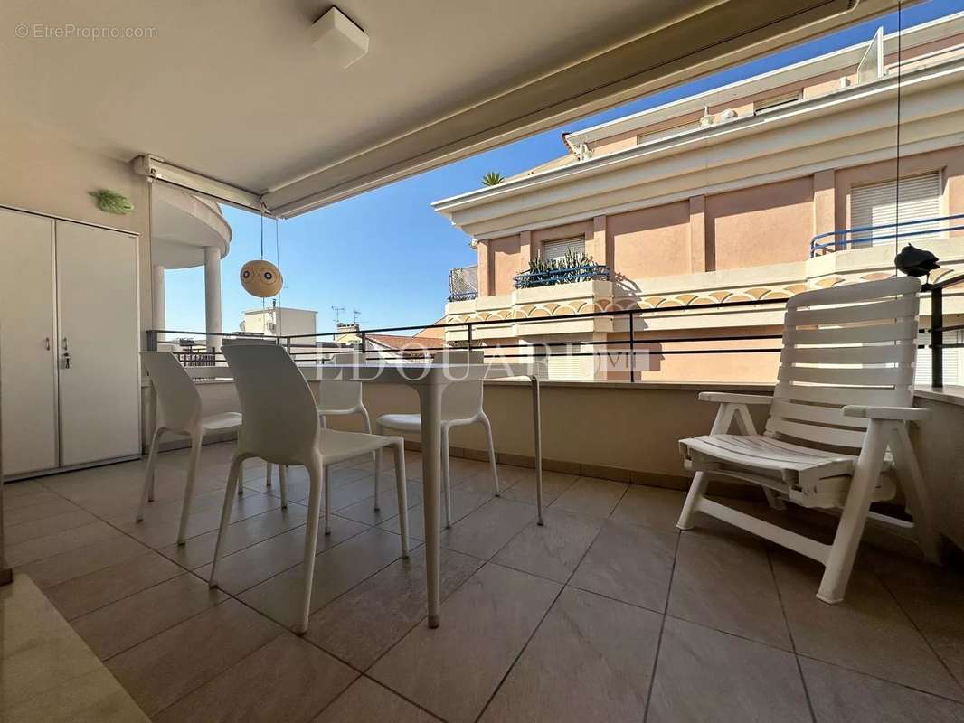 Appartement à MENTON