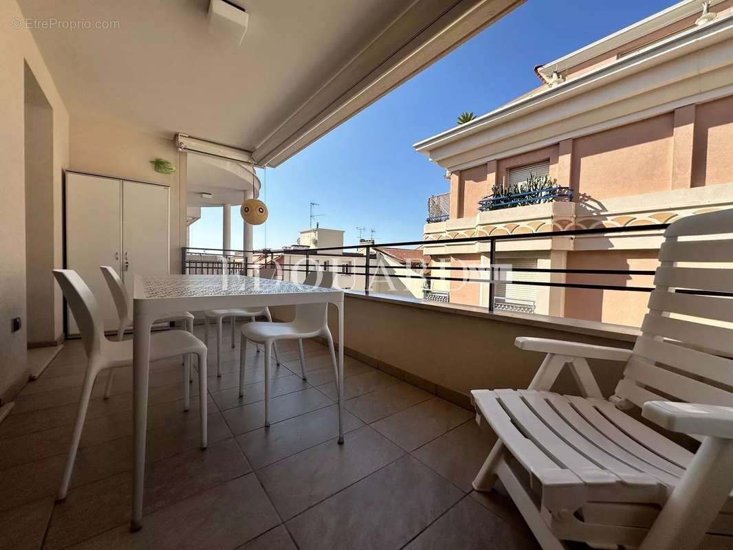 Appartement à MENTON