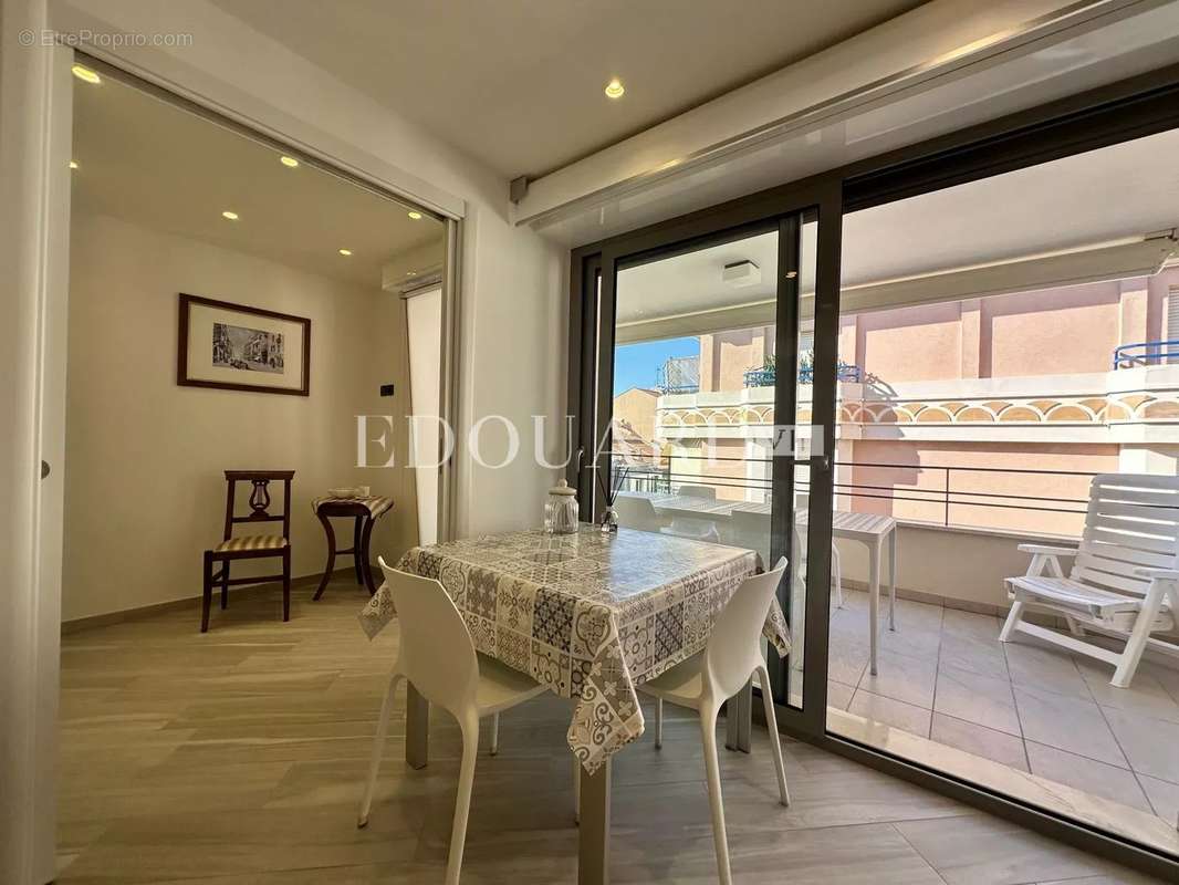 Appartement à MENTON