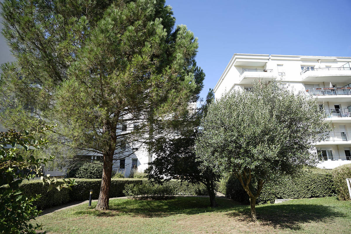 Appartement à TASSIN-LA-DEMI-LUNE