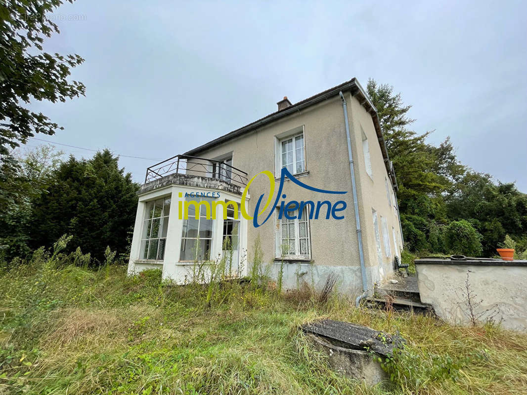 Maison à CHAUVIGNY