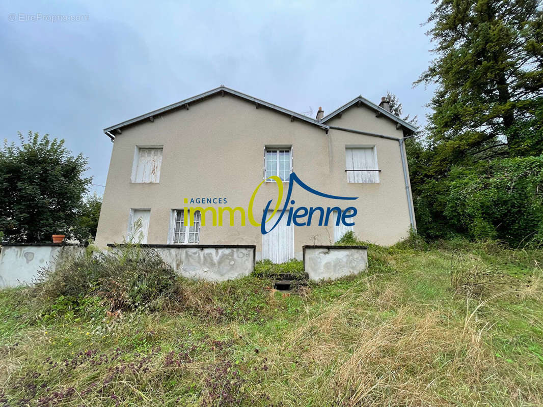 Maison à CHAUVIGNY