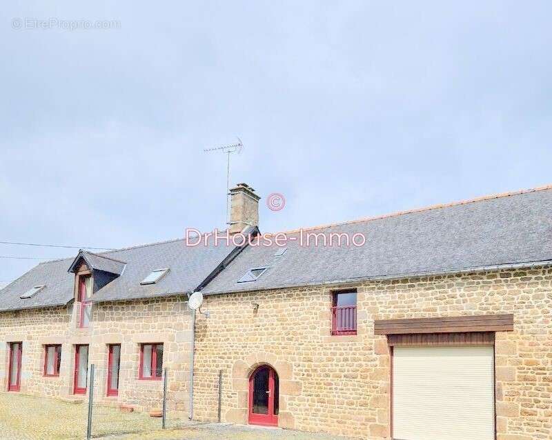 Maison à LOUVIGNE-DU-DESERT