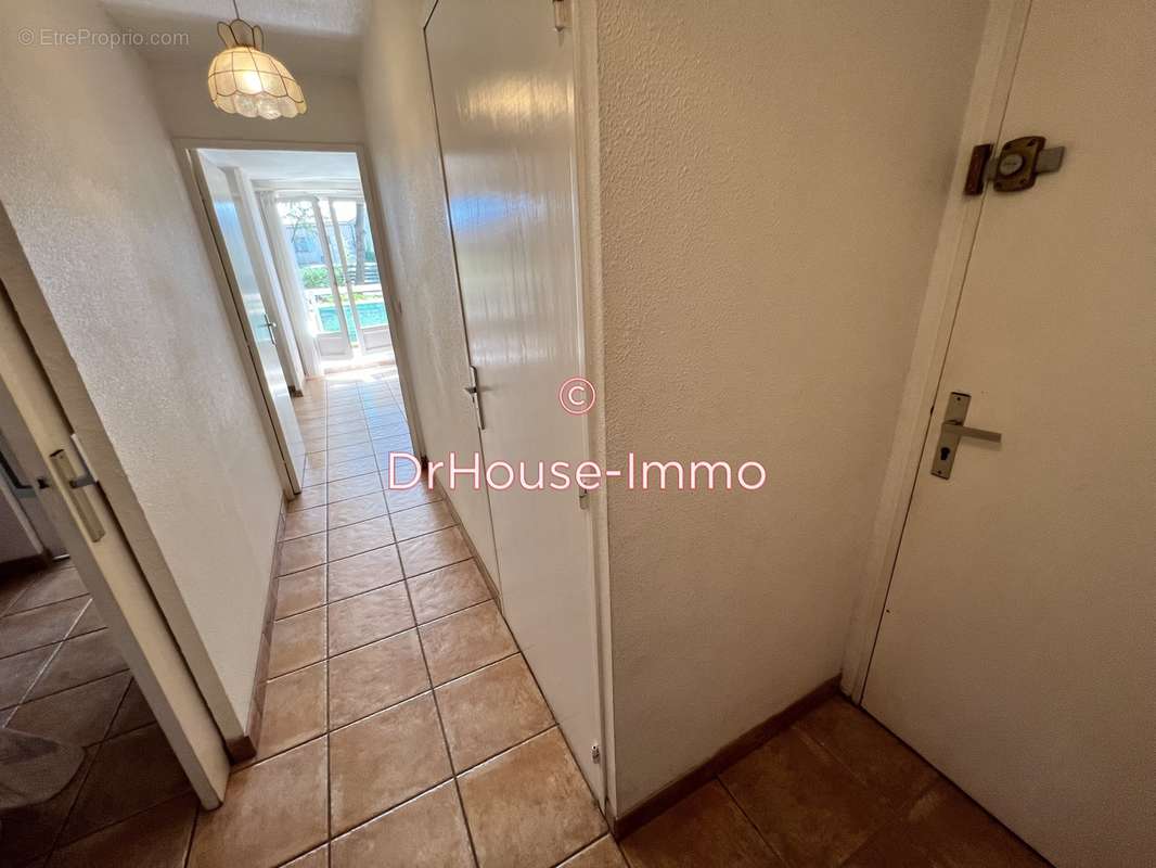 Appartement à BORMES-LES-MIMOSAS