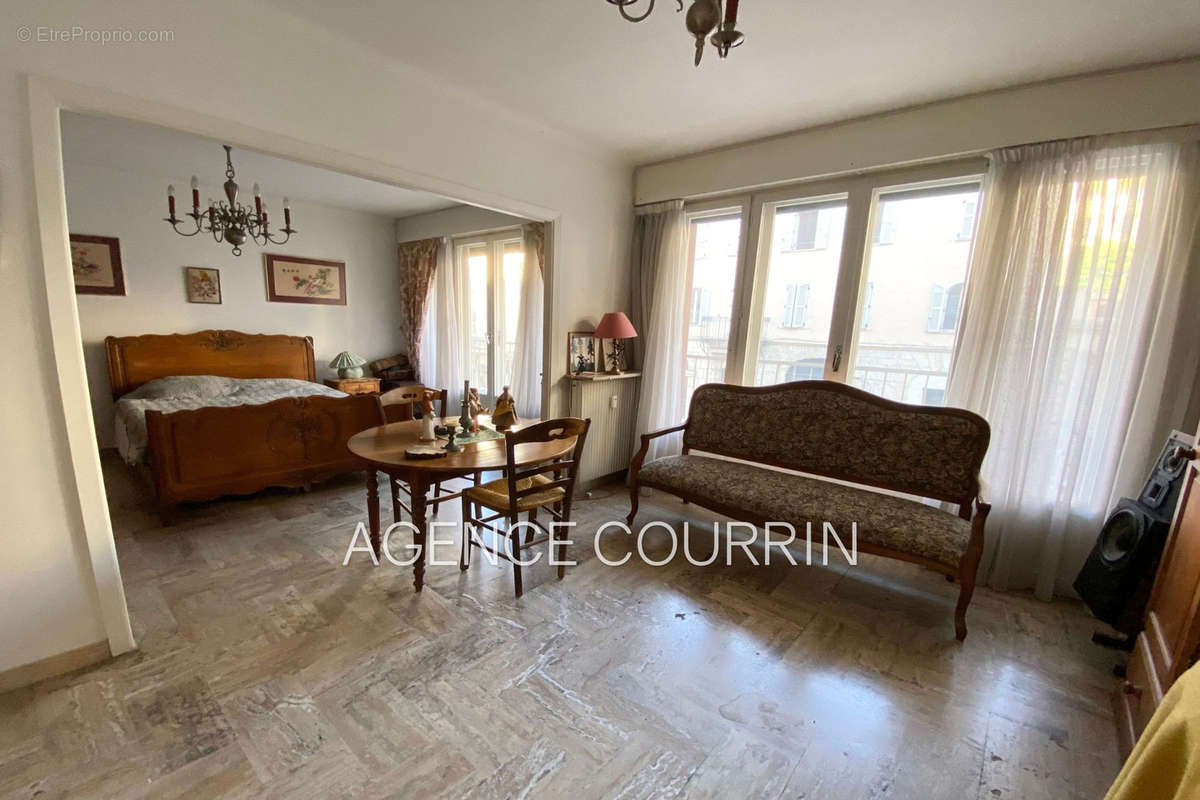 Appartement à GRASSE