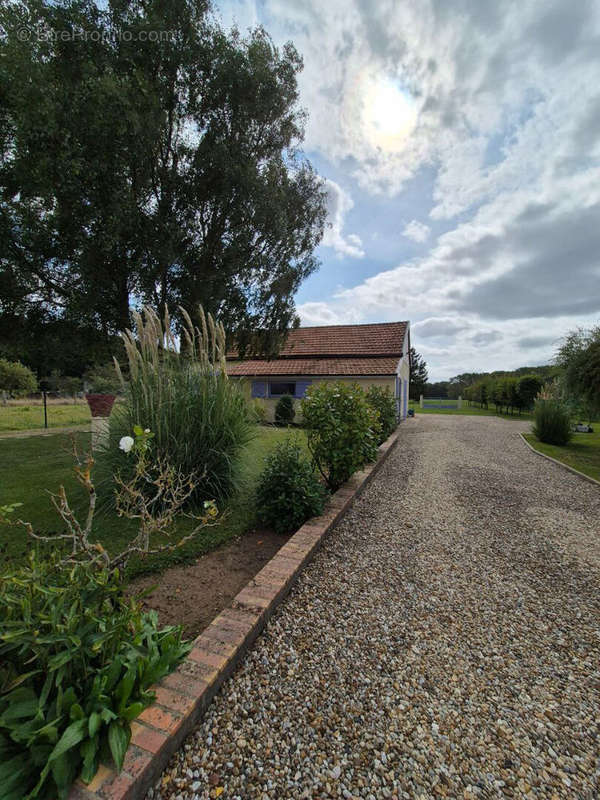 Maison à BELLEGARDE