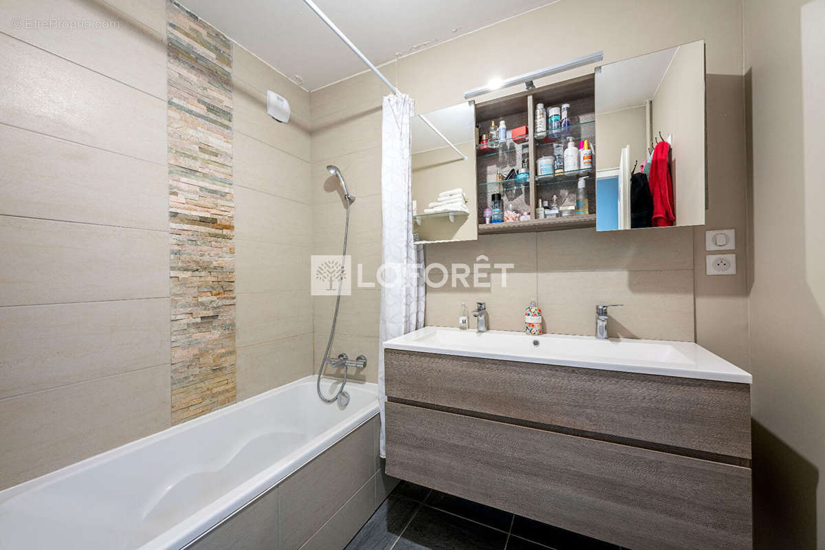 Appartement à LYON-5E