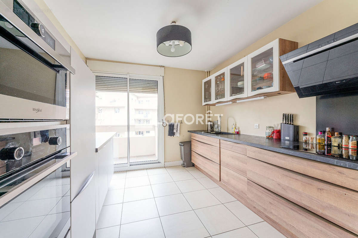 Appartement à LYON-5E