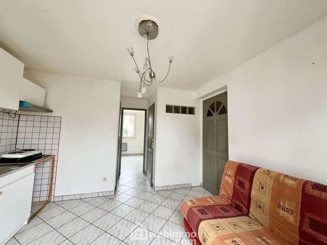 Appartement à LEUDEVILLE