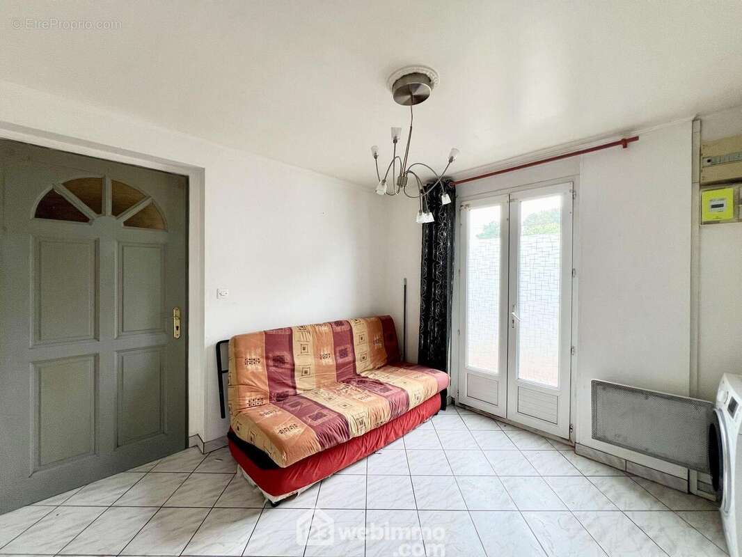 Appartement à LEUDEVILLE