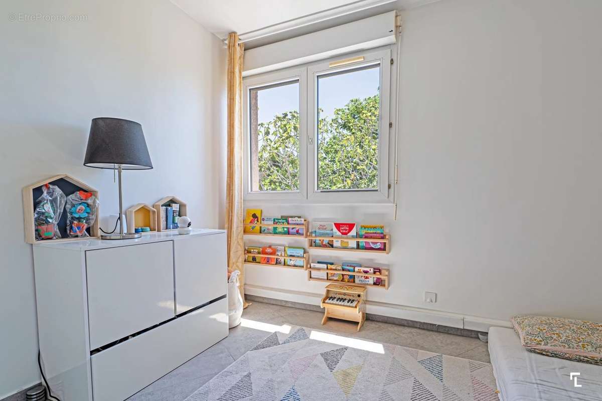 Appartement à MARSEILLE-7E