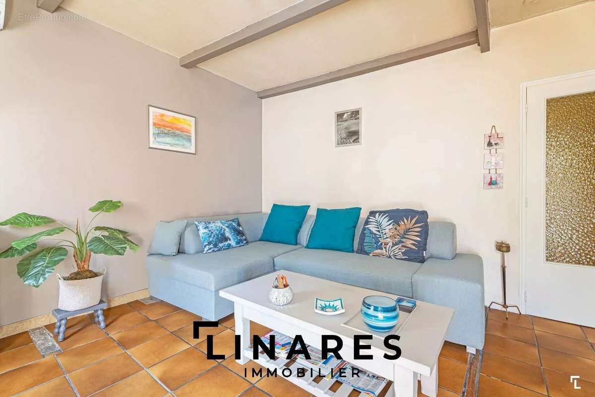 Appartement à MARSEILLE-9E