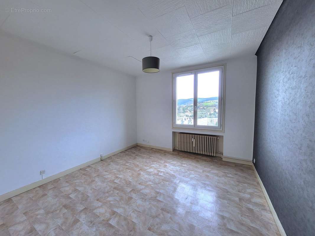 SEJOUR - Appartement à SAINT-ETIENNE