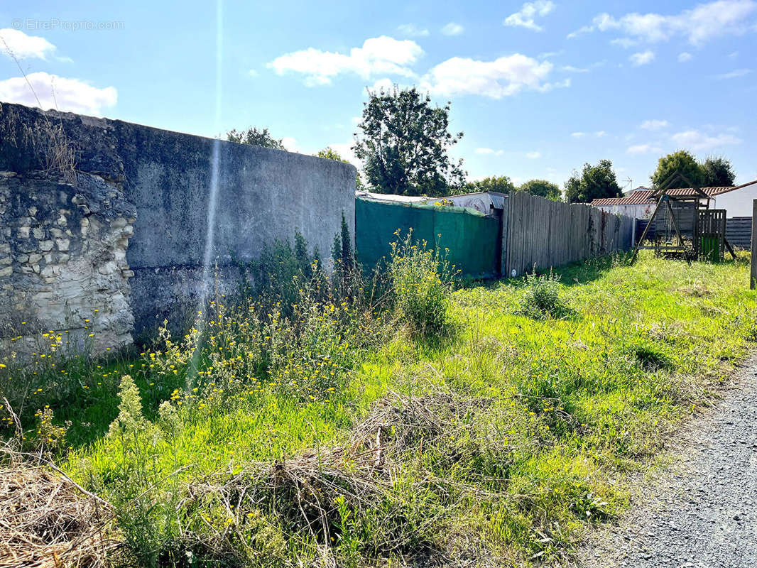 Maison à SAINTE-SOULLE