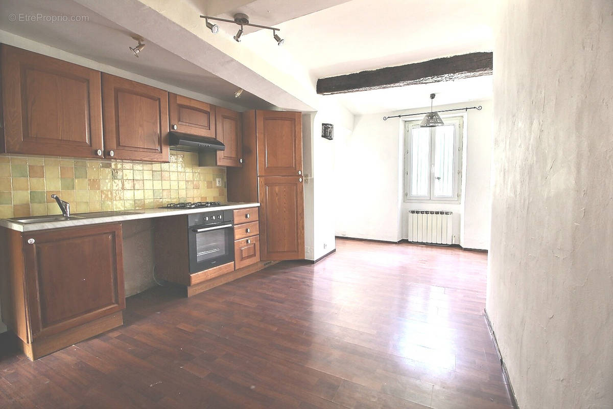 Appartement à AMPUS